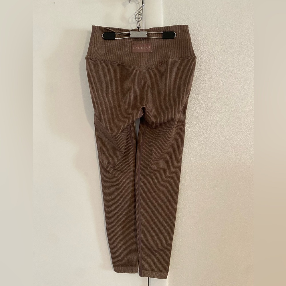 Balance Athletica Vitality Channel Leggings Ribbed Compression Brown Large